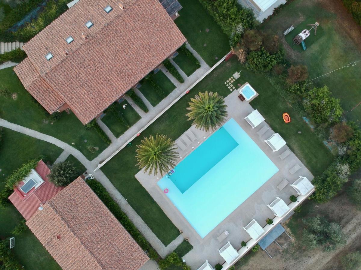 Relais Le Fornacelle Aparthotel Castagneto Carducci Buitenkant foto